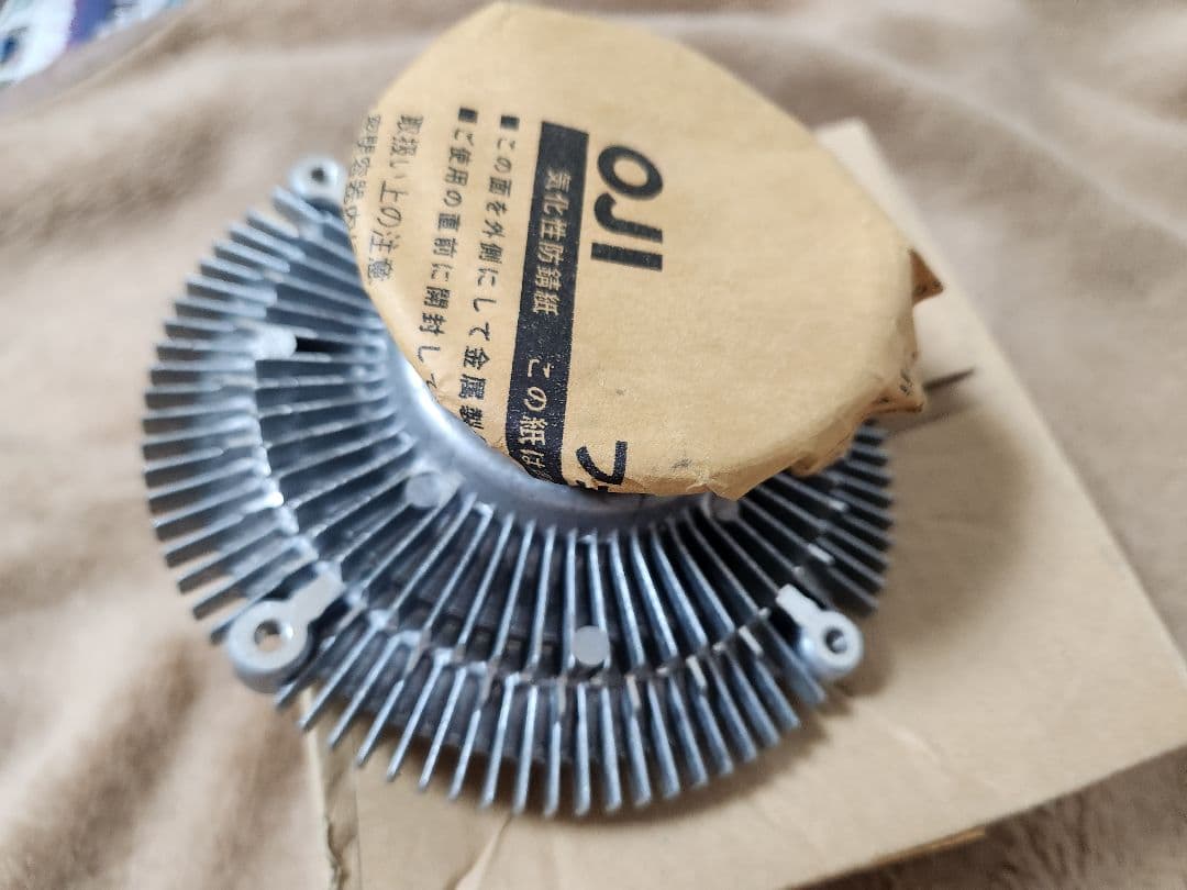 日産純正ファンカップリングABA-QJY31用 21082-OH601新品未使用