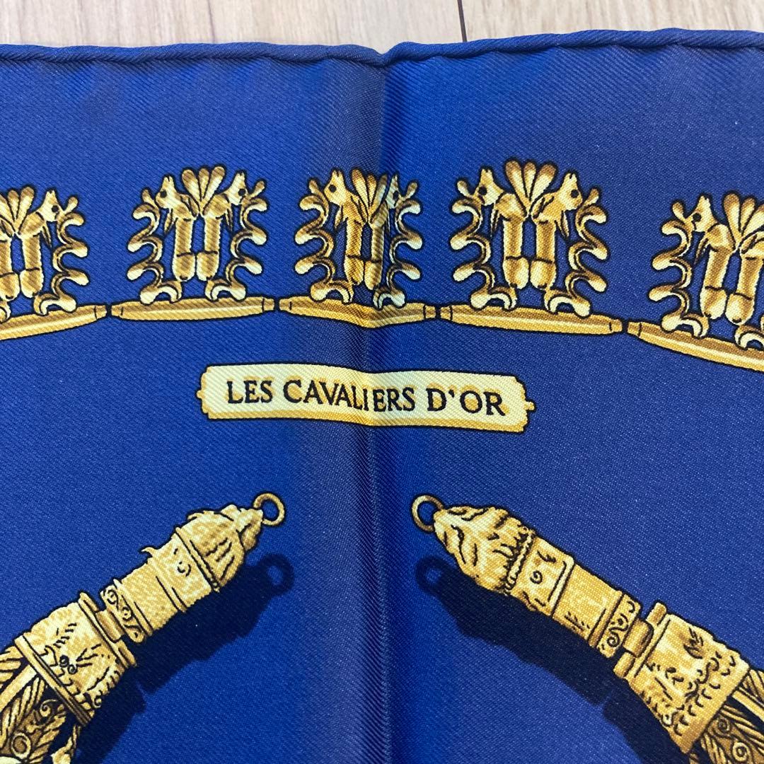 Hermès シルクスカーフ 40×40