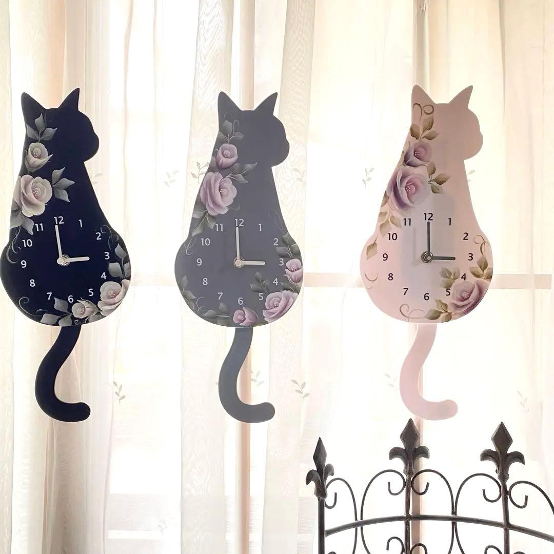 2月22日は猫の日♪しっぽが揺れる！手描きのバラ　可愛いネコの振り子時計②グレー