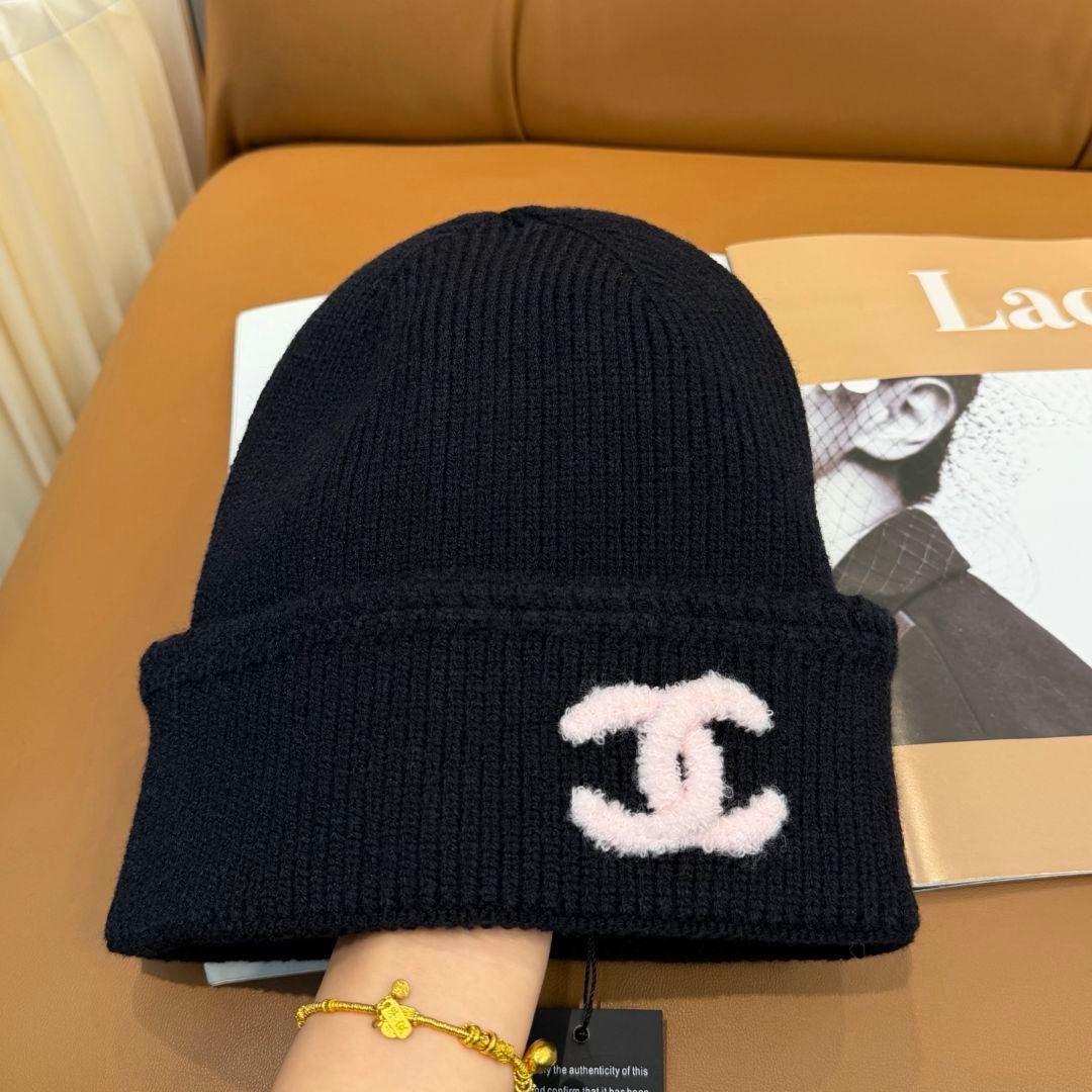 CHANEL ロゴ ニットキャップ