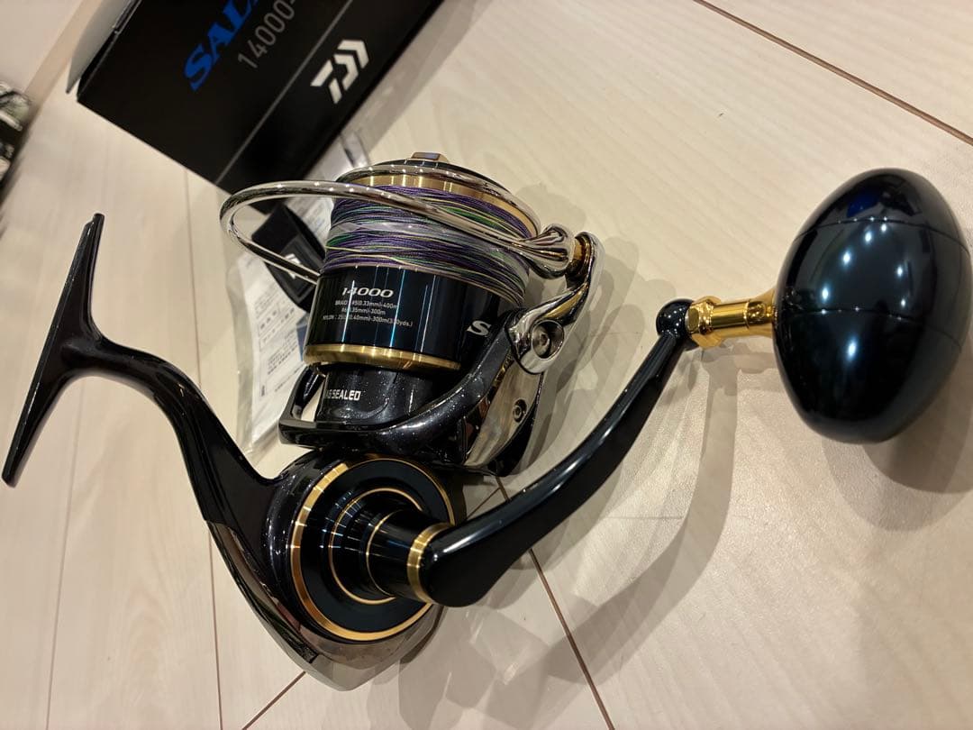 ソルティガ 未使用品DAIWA 20SALTIGA 14000-XH ダイワ