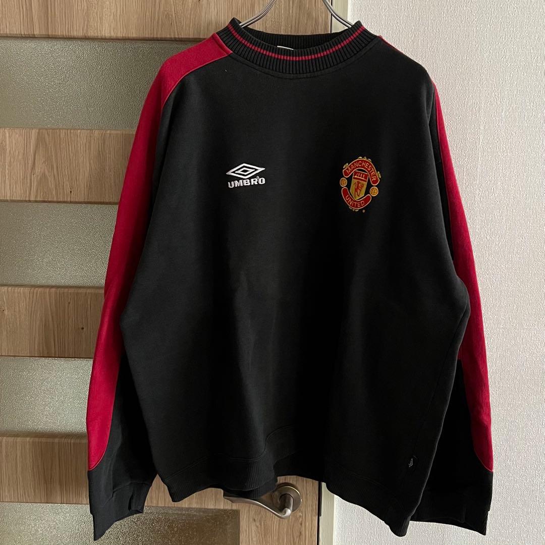 Umbro マンチェスター・ユナイテッド スウェットシャツ
