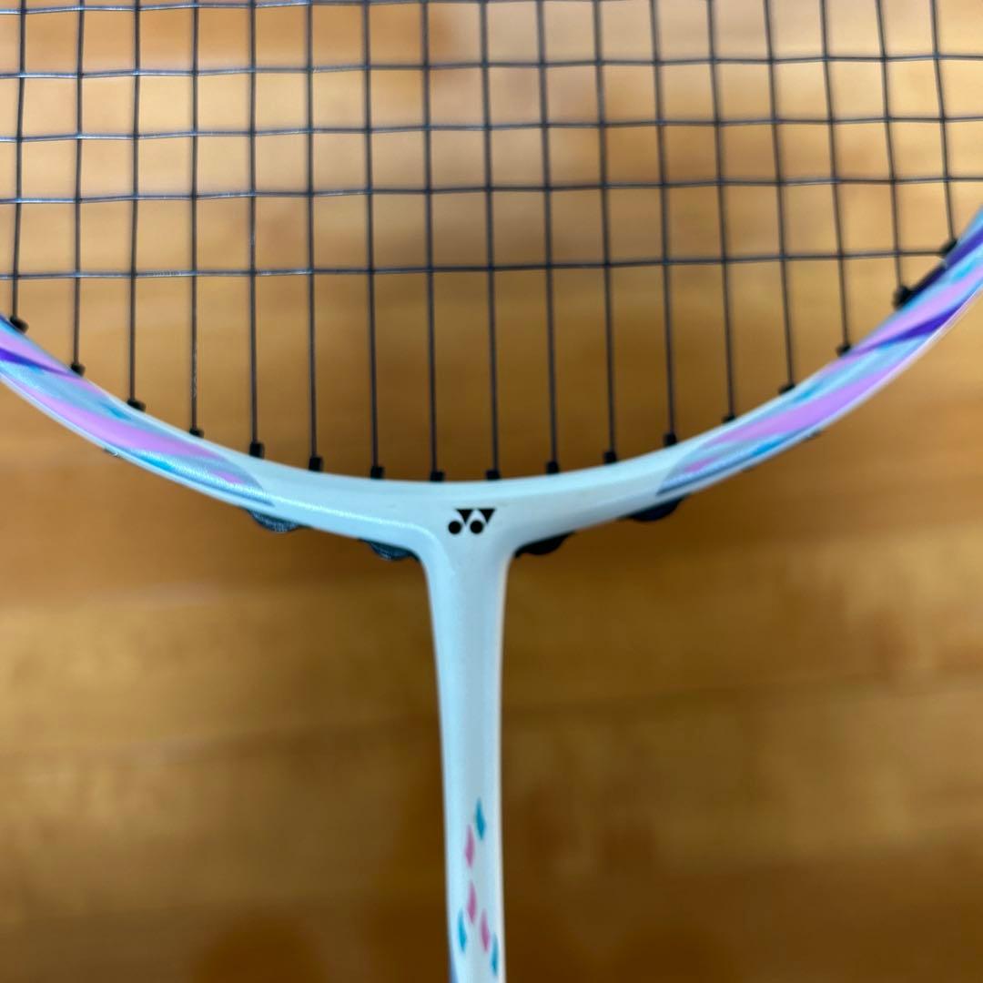 YONEX Nanoflare 111 バドミントンラケット