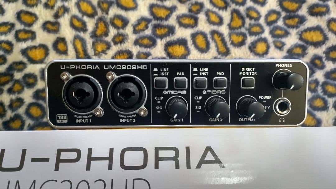 ア*カ様 Behringer U-PHORIA UMC202HD インターフェー