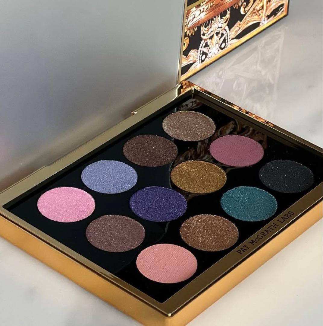 patmcgrath 最新　Mega Eye Shadow Palette