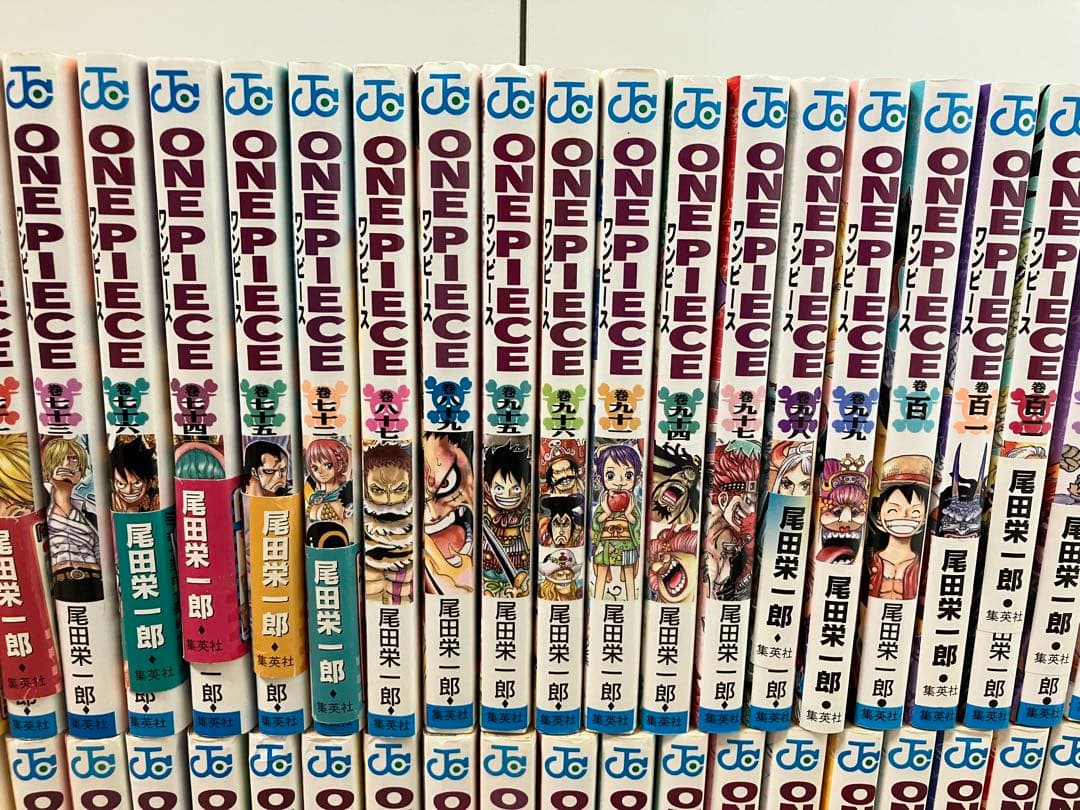 チ*ル様 ワンピースコミック本94冊＋2冊（中抜きで無い番号あり）合計96冊
