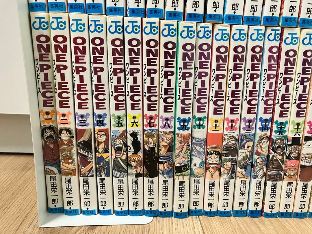 チ*ル様 ワンピースコミック本94冊＋2冊（中抜きで無い番号あり）合計96冊