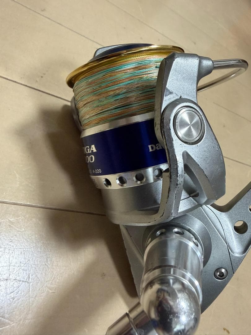 Daiwa Saltiga Z4000 スピニングリール