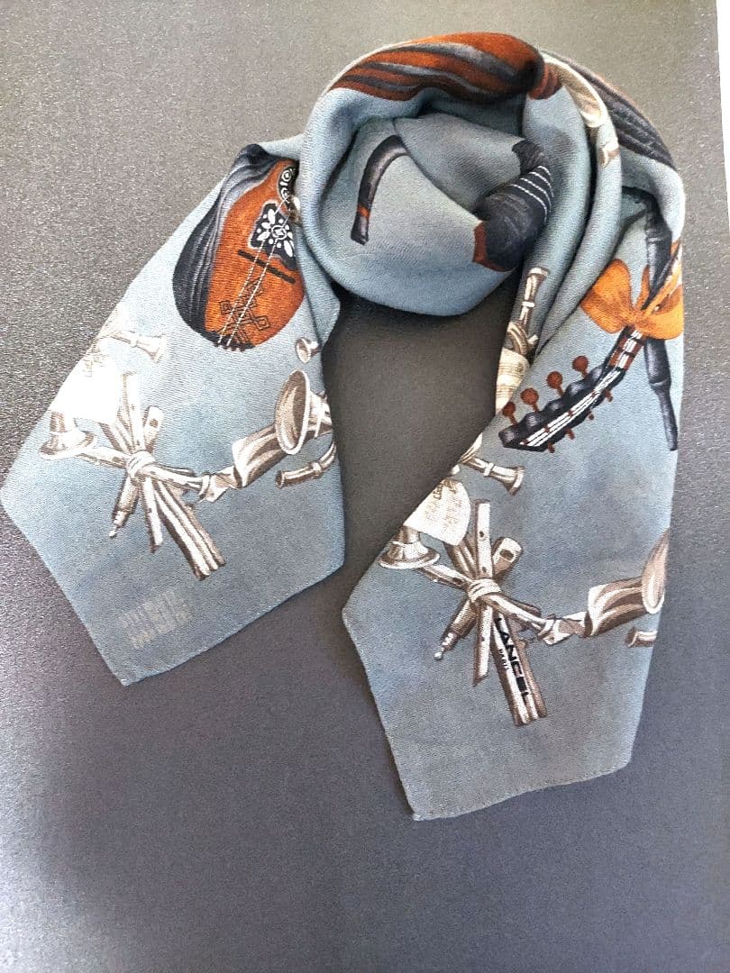 LANCEL 楽器プリント スカーフ　大判 グレー　ウール　イタリア　極美品