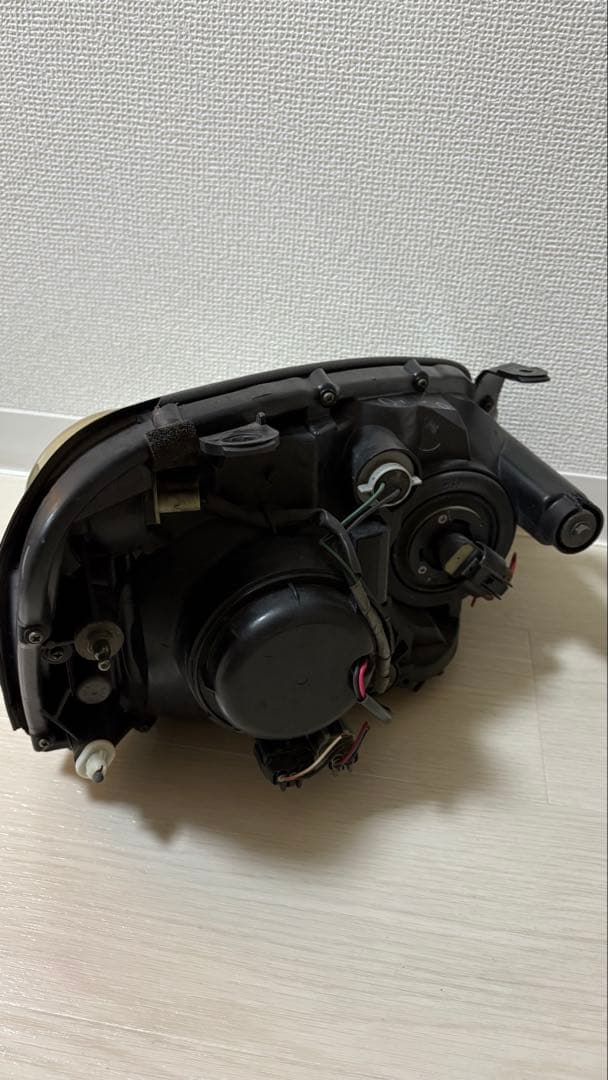 スバル純正 GDB インプレッサ WRX 涙目 中期 ハロゲン ヘッドライト