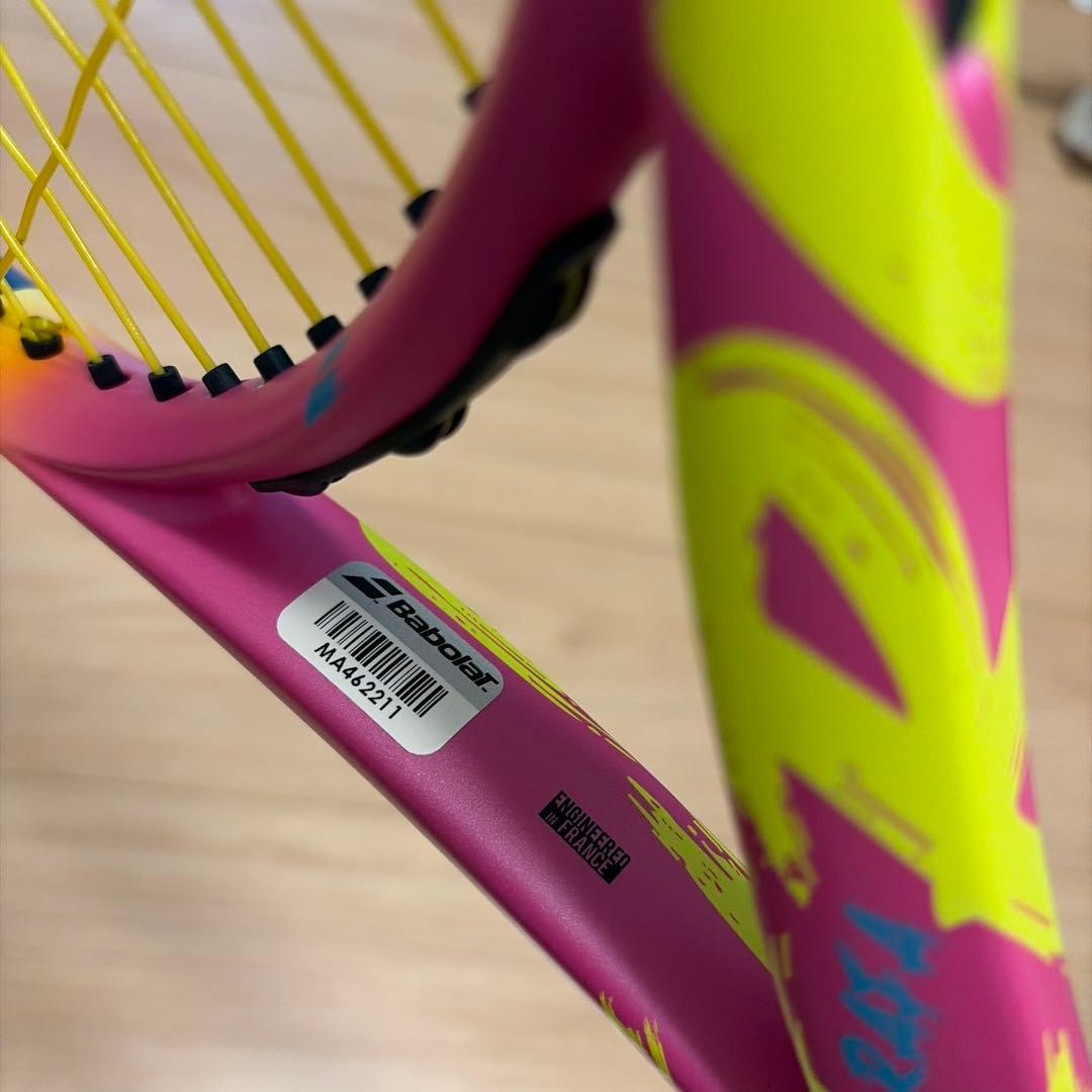 Babolat ピュアアエロラファ2023