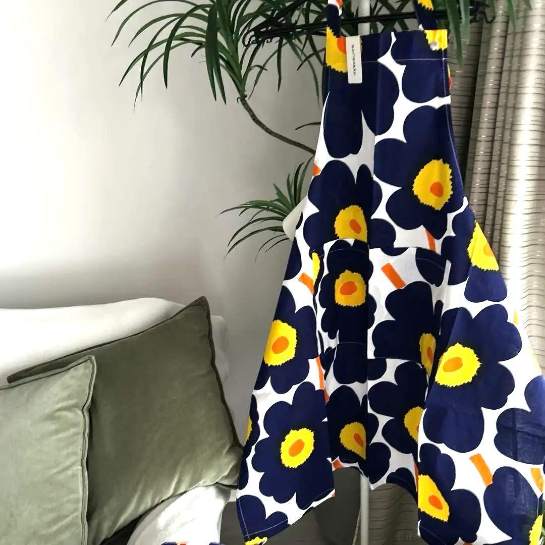 marimekko 花柄エプロン新品