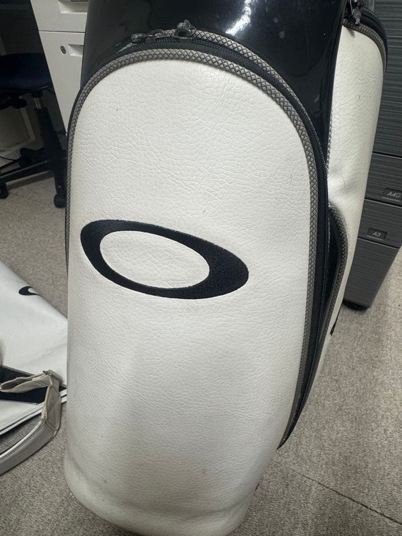 Oakley オークリー　ゴルフバッグ　キャディバッグ