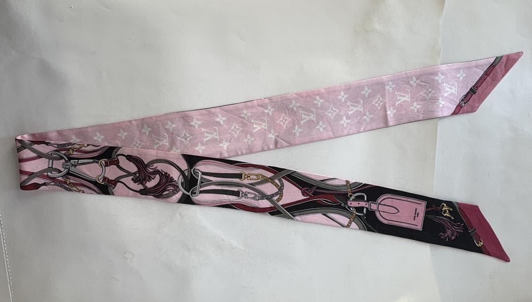 Louis Vuitton バンドーbb