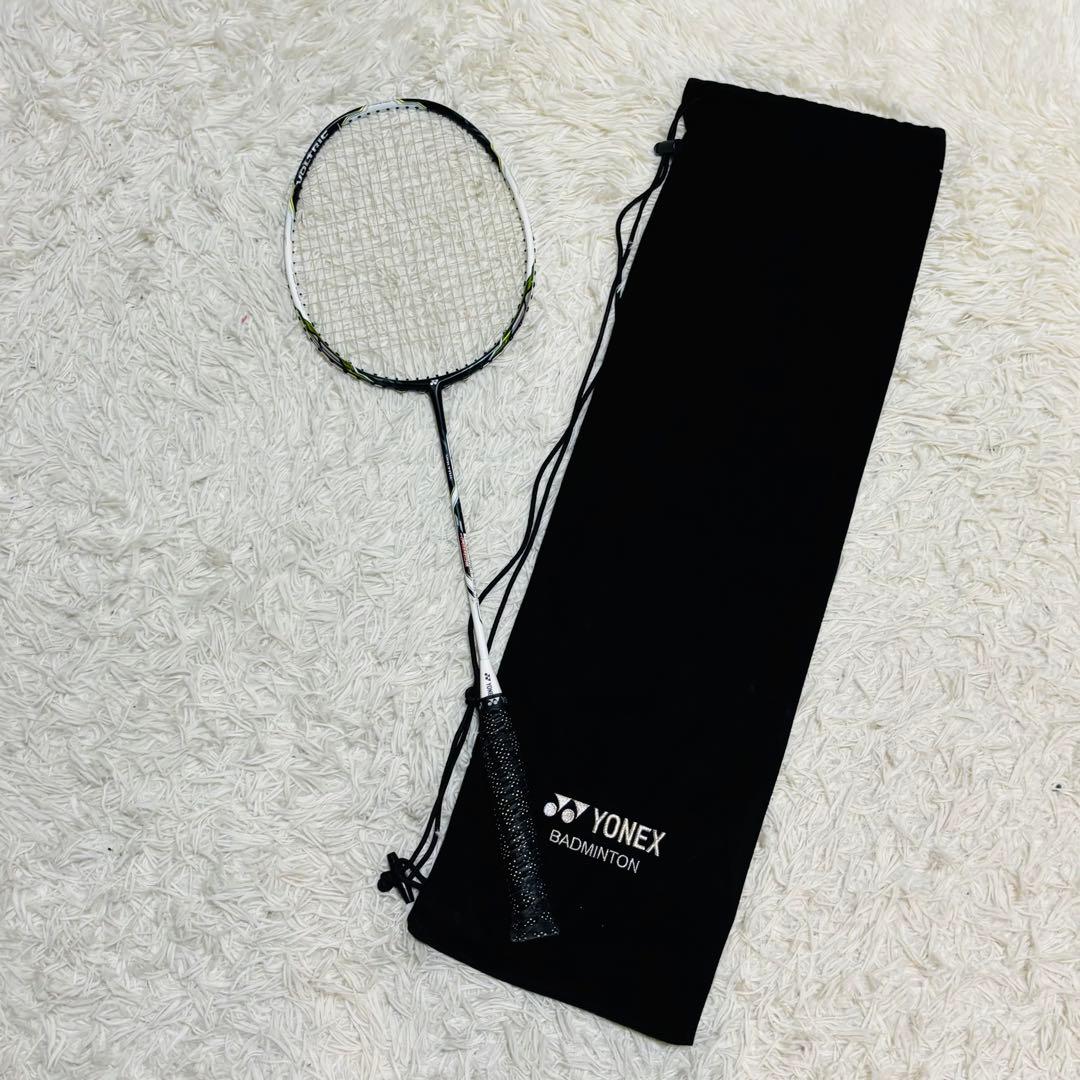 YONEX VOLTRIC Z-FORCE ボルトリックジーフォース