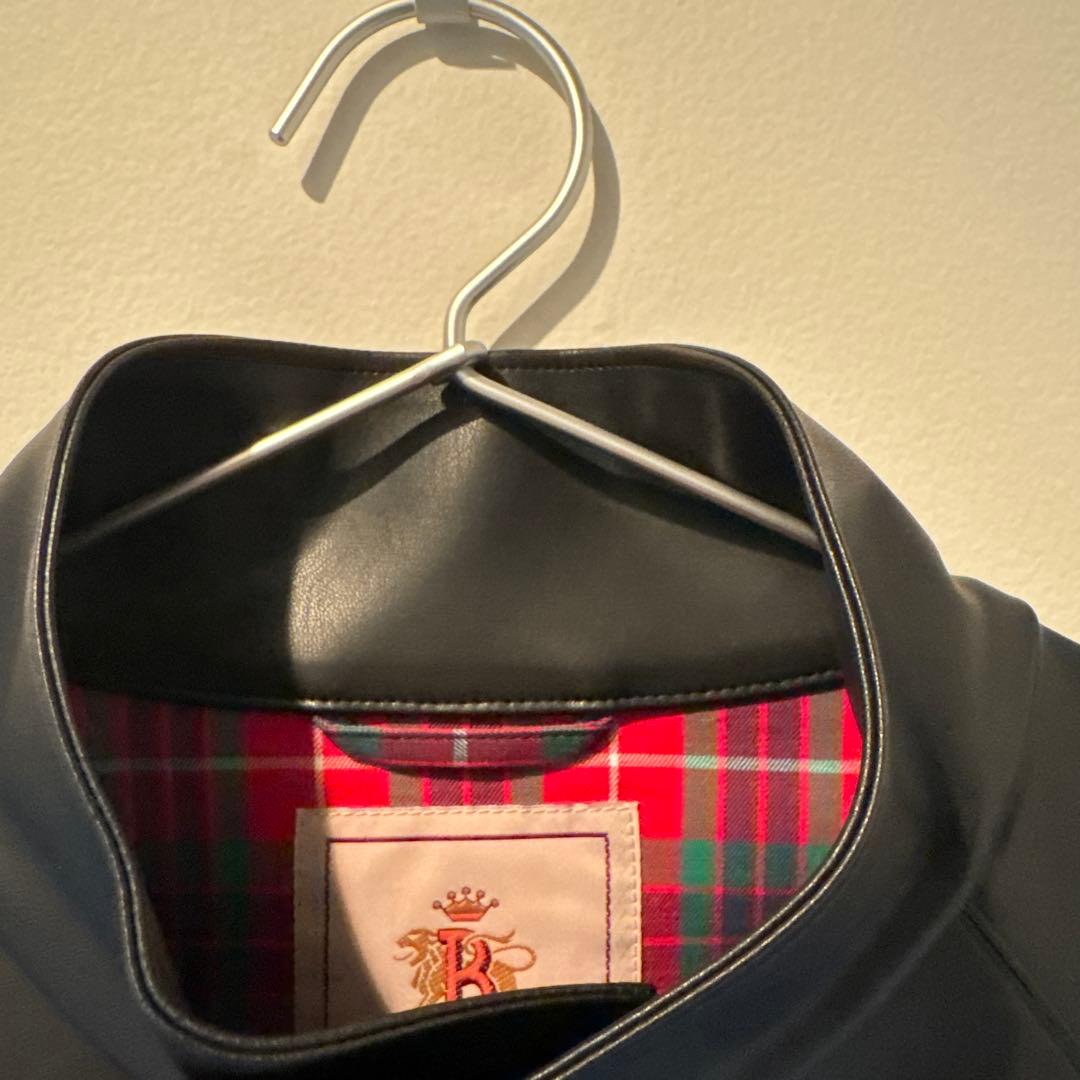 BARACUTA G4 レザー ブラック 42
