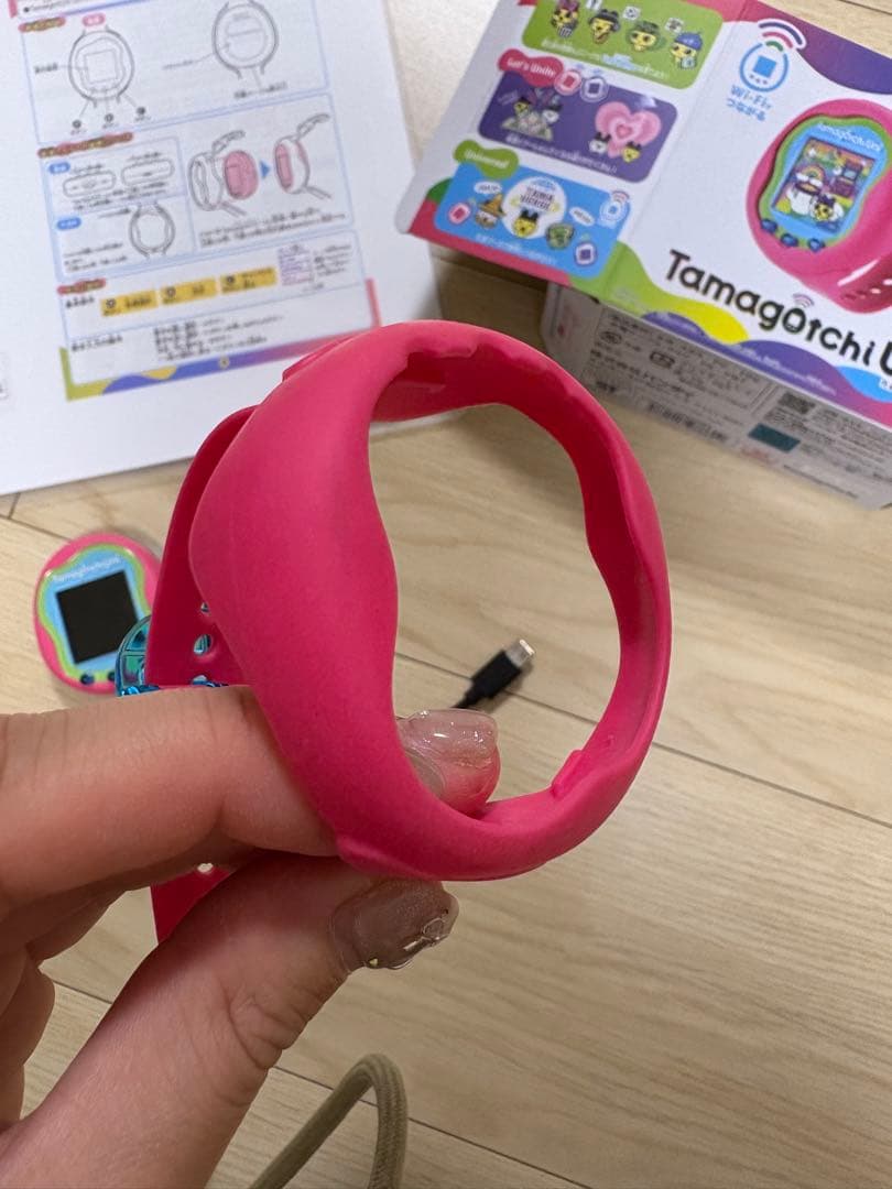 Tamagotchi Uni たまごっちユニ ピンク【おまけ付き】