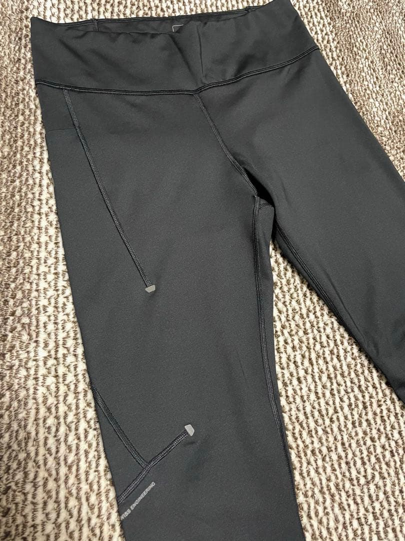 【美品】On Performance Tights レディース　M (L)