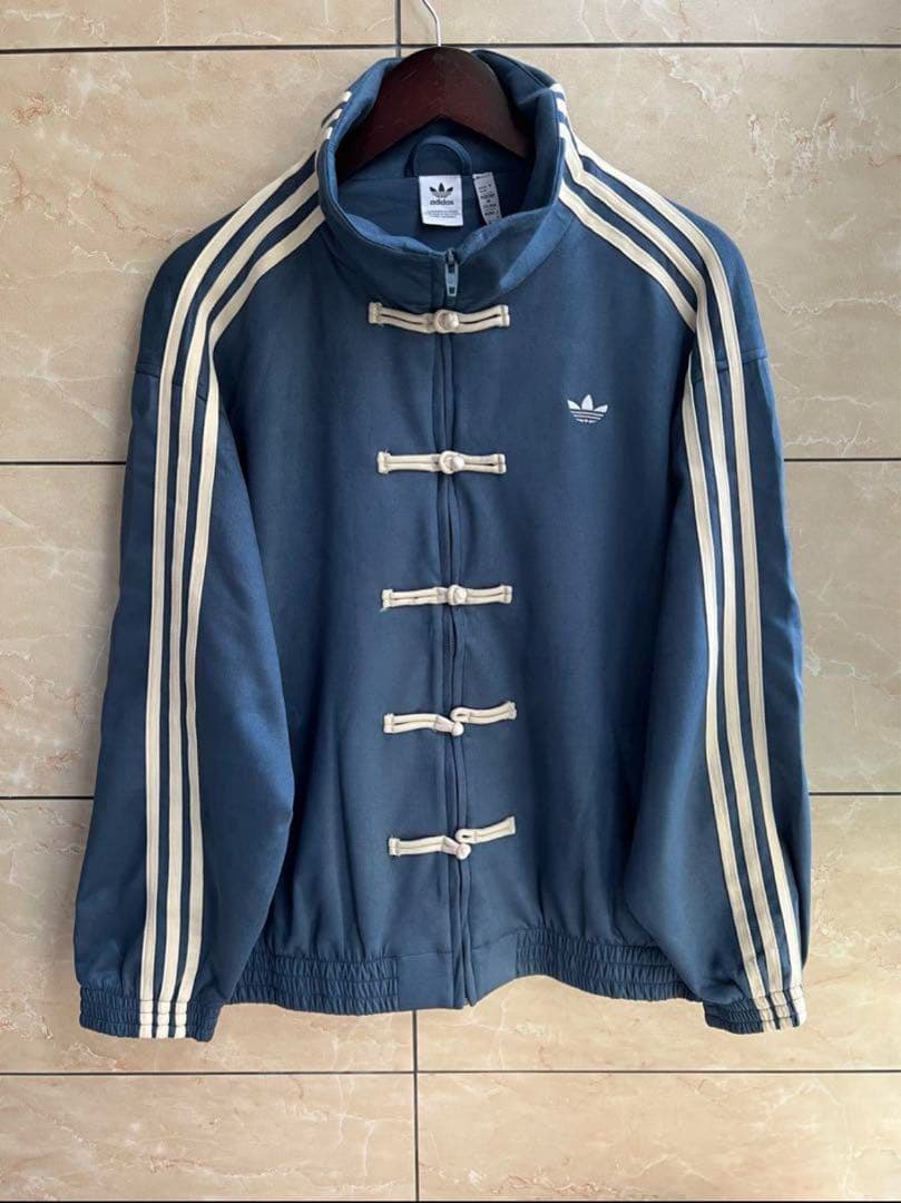 adidasアディダス 中国限定 蛇年トラックジャケット ネイビー Mサイズ”