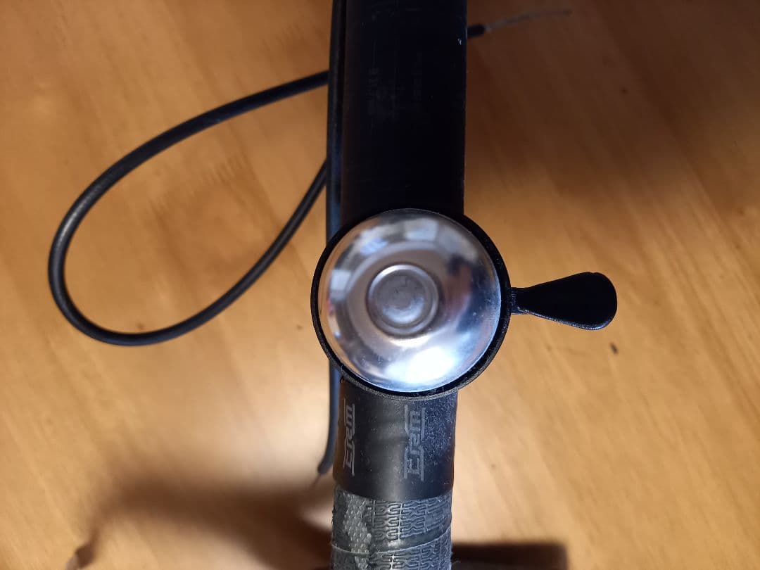 deda zero100　ハンドル　ピスト　トラック
