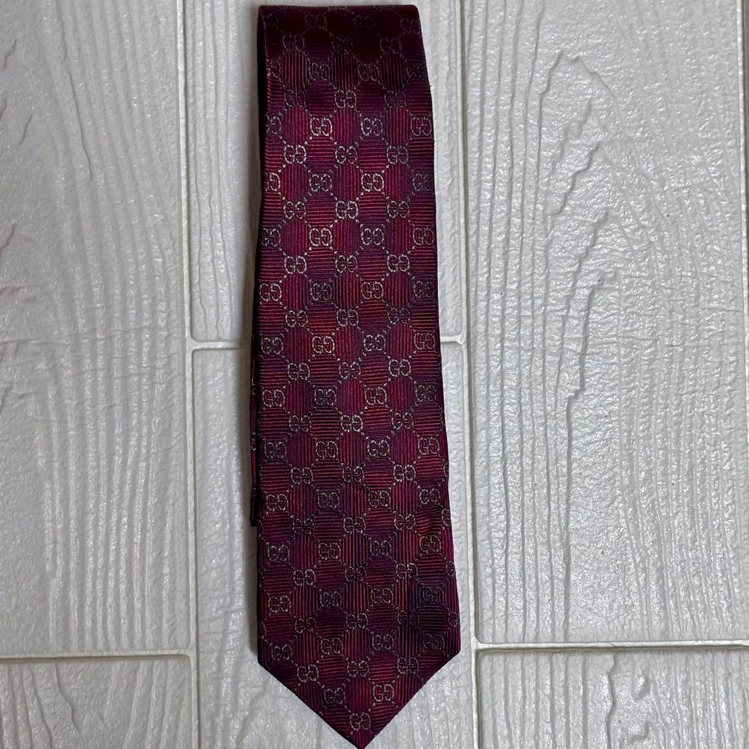 美品 GUCCI GG柄 ネクタイ 148×7cm シルク100%