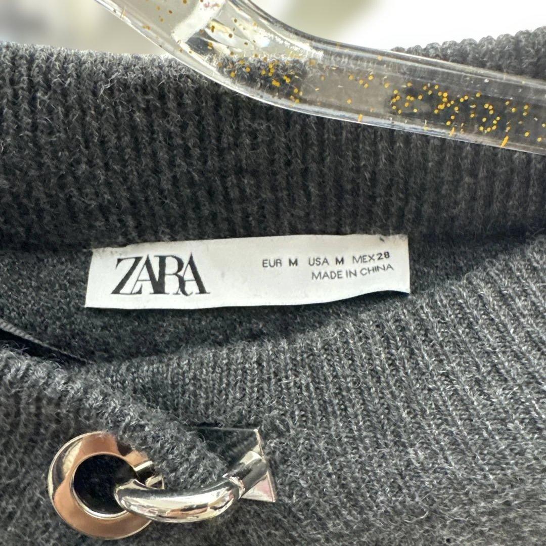 ZARAニットケープコート