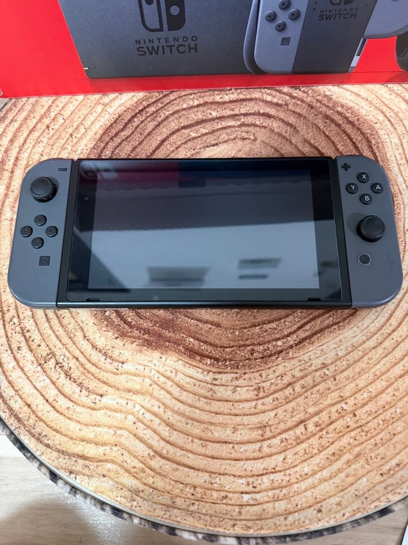 Nintendo Switch ニンテンドースイッチ本体　グレー①