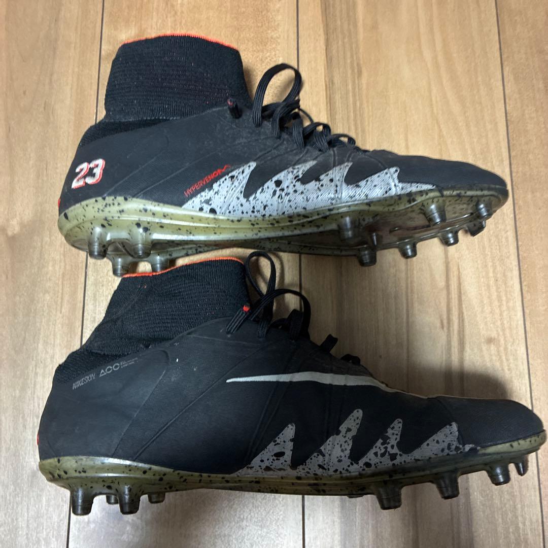 Nike ジョーダン　ネイマール　ハイパーヴェノム