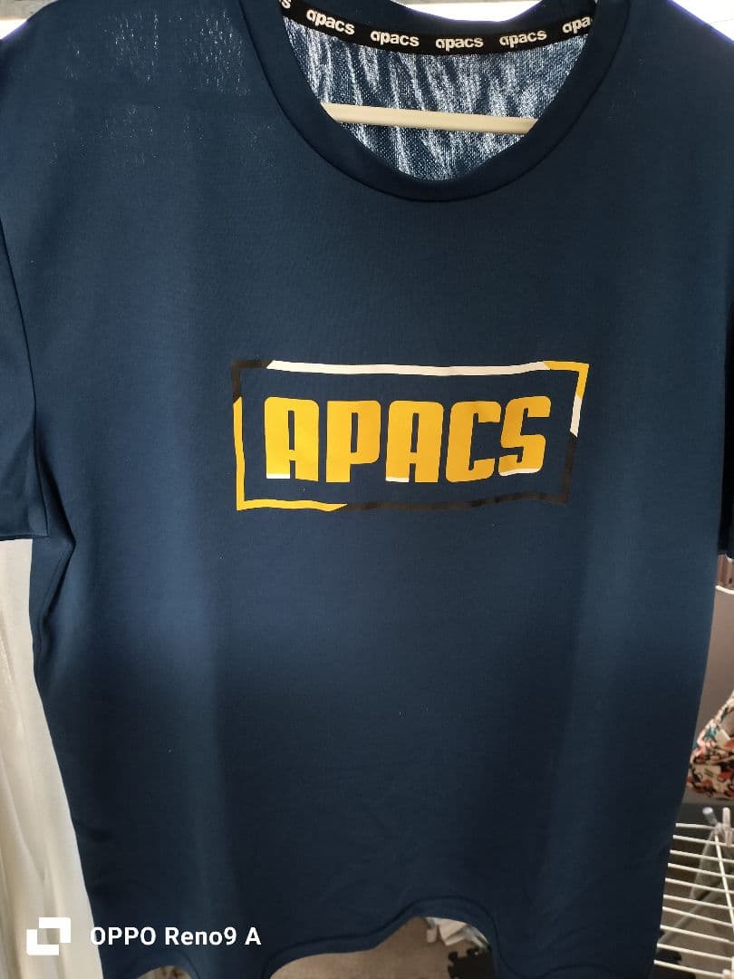 【引越】YONEX ストライプシャツ & APACS Tシャツ セット
