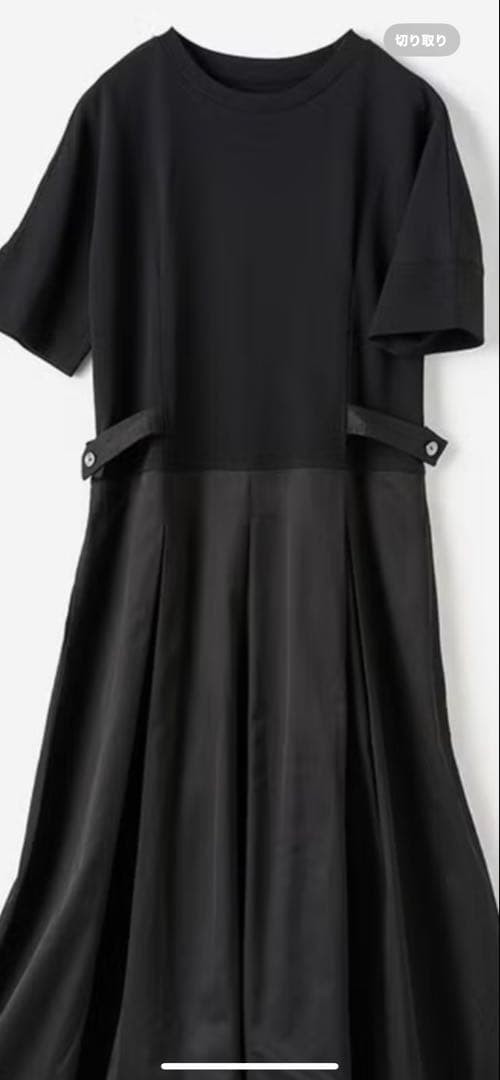 幸*織様 値下げしました新品DoCLASSE異素材コンビベルトデザイン半袖ロング