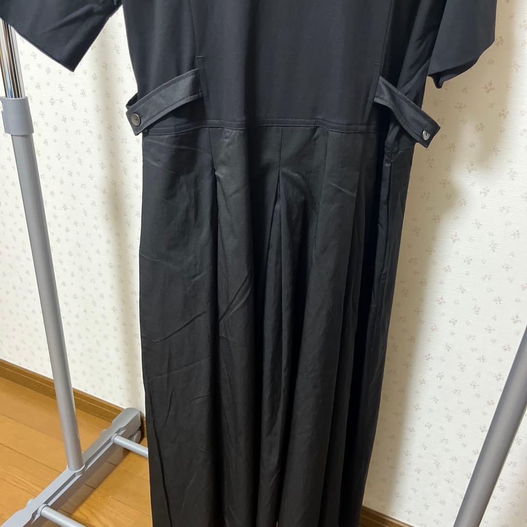 幸*織様 値下げしました新品DoCLASSE異素材コンビベルトデザイン半袖ロング