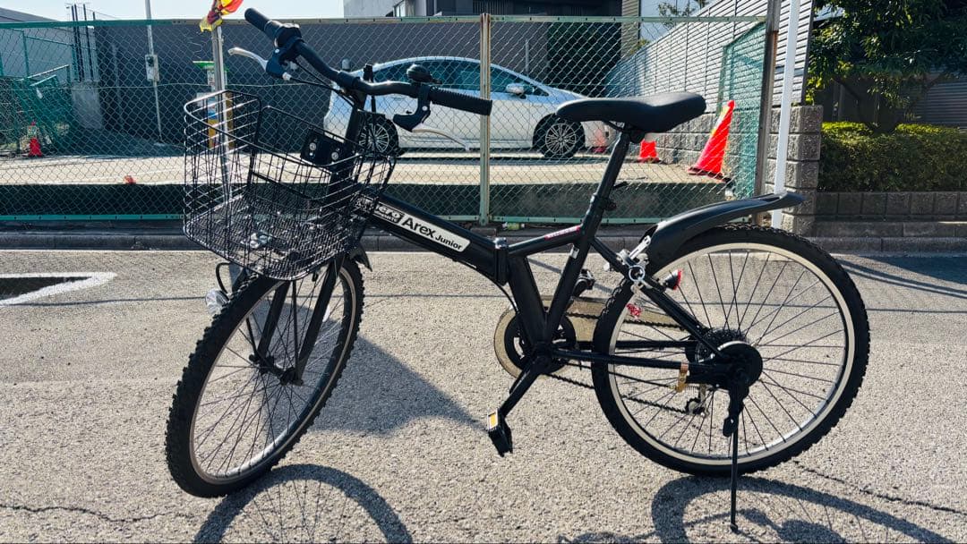 【美品・即乗りOK】24インチ　折りたたみ自転車　6段変速　カゴ・鍵・ライト付き