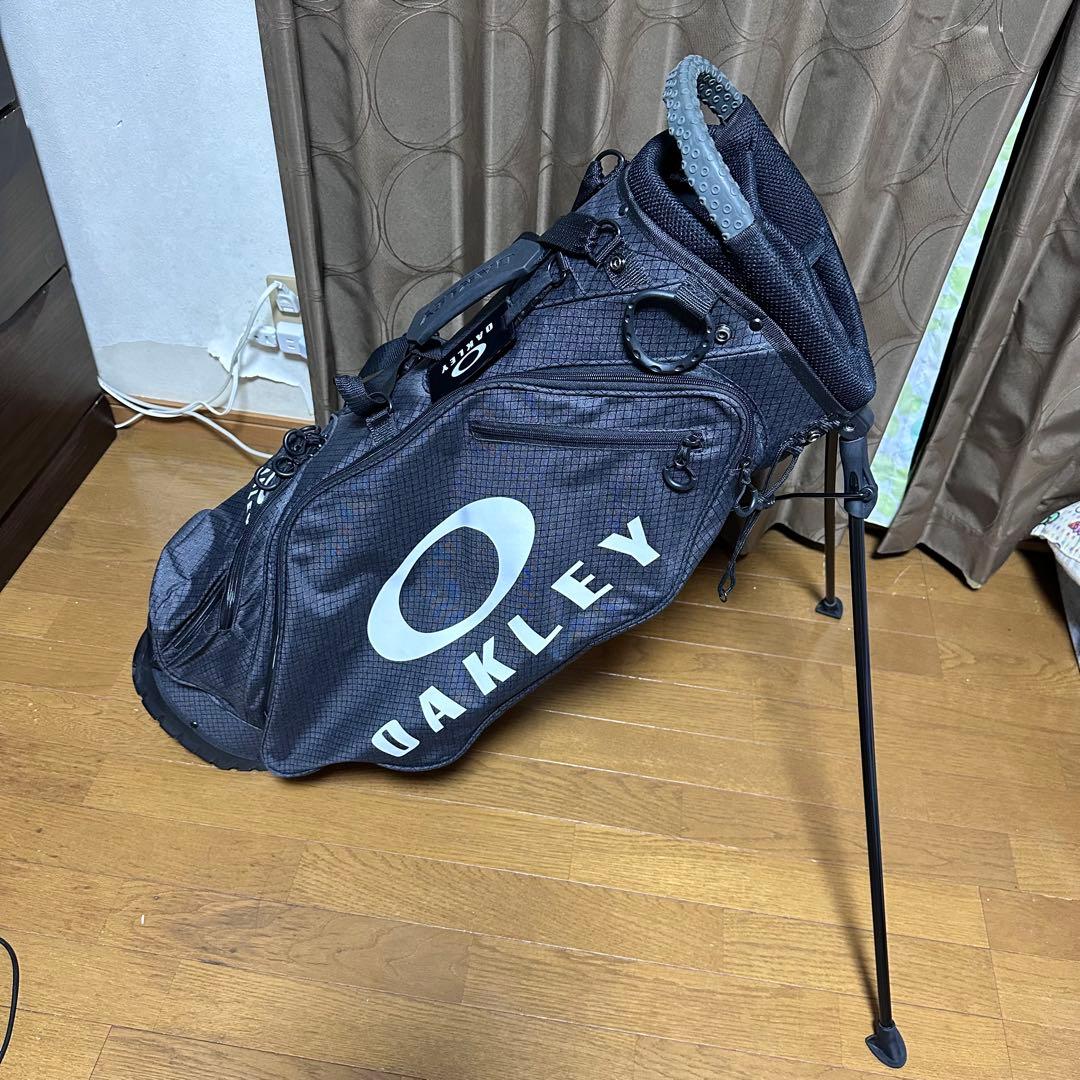 OAKLEY スタンドゴルフバッグ 黒