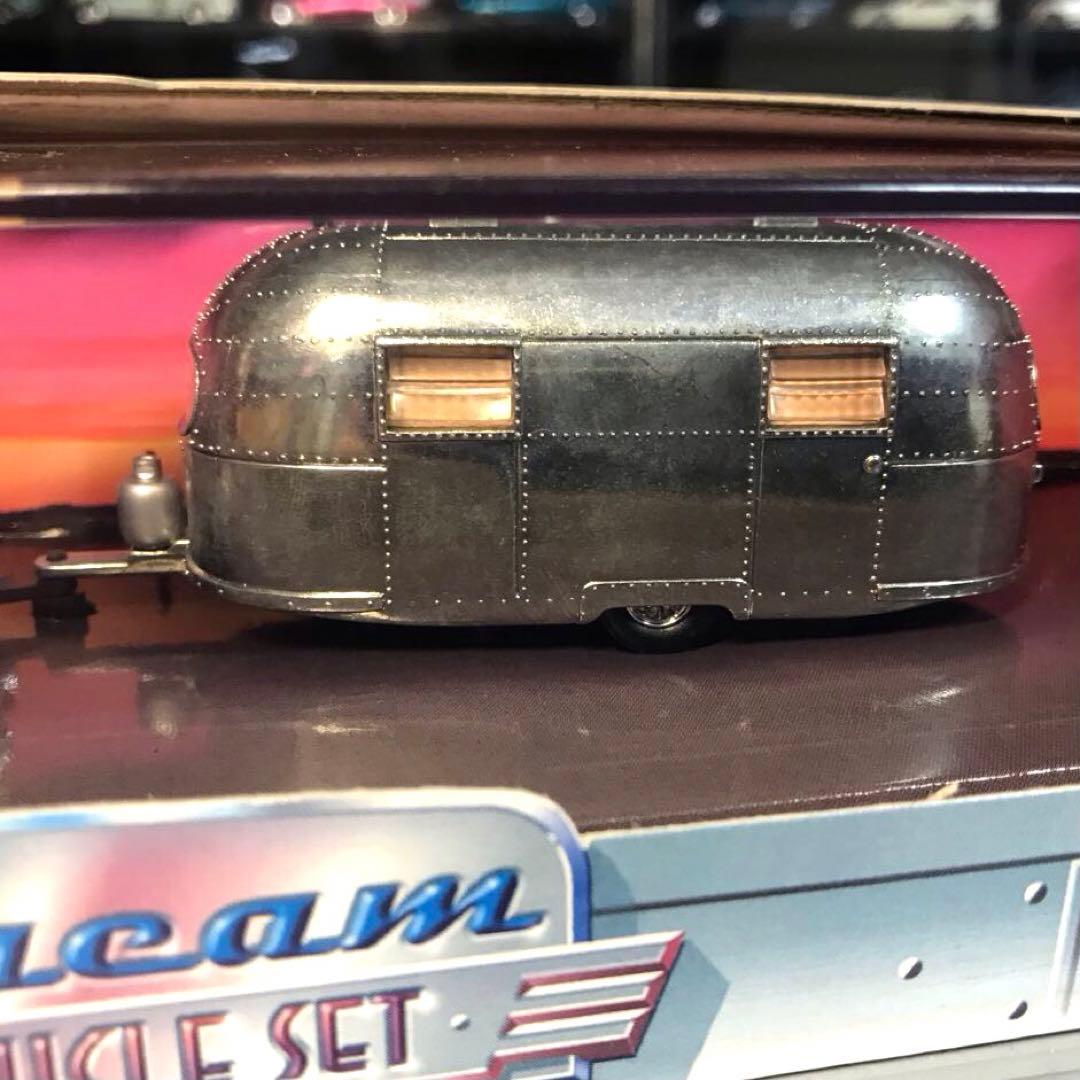 ミニカー HotWheels Airstream DREAM VEHICLE SET