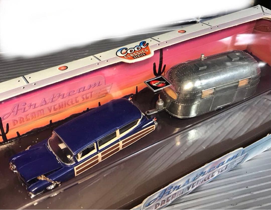 ミニカー HotWheels Airstream DREAM VEHICLE SET