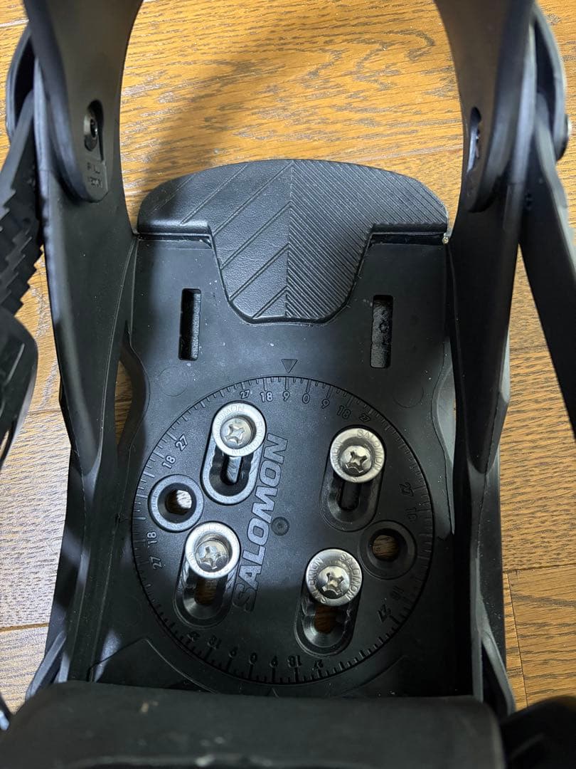 SALOMON スノーボードビンディング ブラック リズム Mサイズ