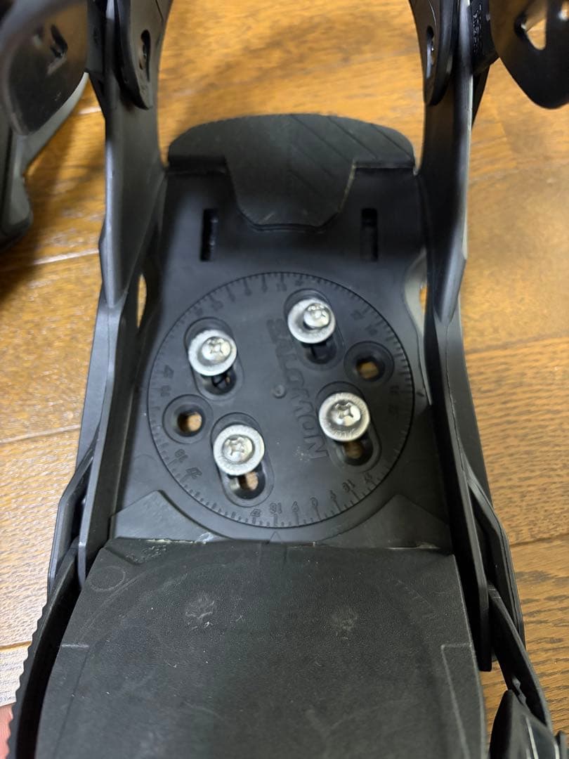 SALOMON スノーボードビンディング ブラック リズム Mサイズ