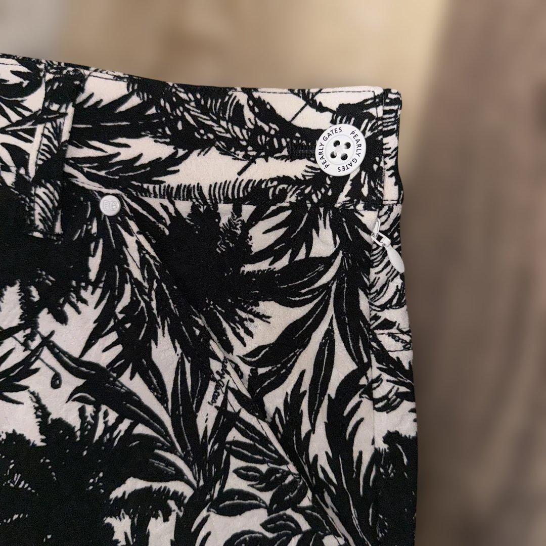 未使用品 パーリーゲイツボタニカル柄ストレッチスカート
