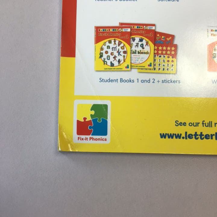 【大幅値下げ】こども英語教材「Fix-it Phonics 1」セット
