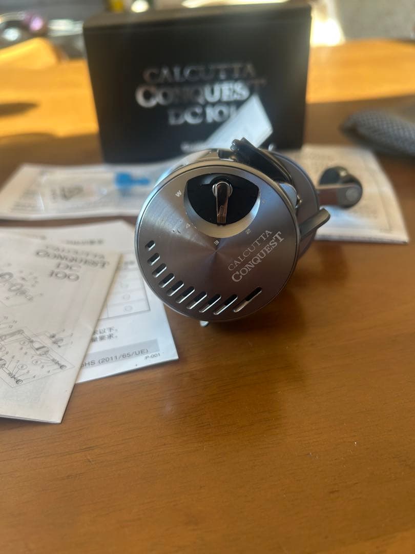 リール SHIMANO CALCUTTA CONQUEST DC 101