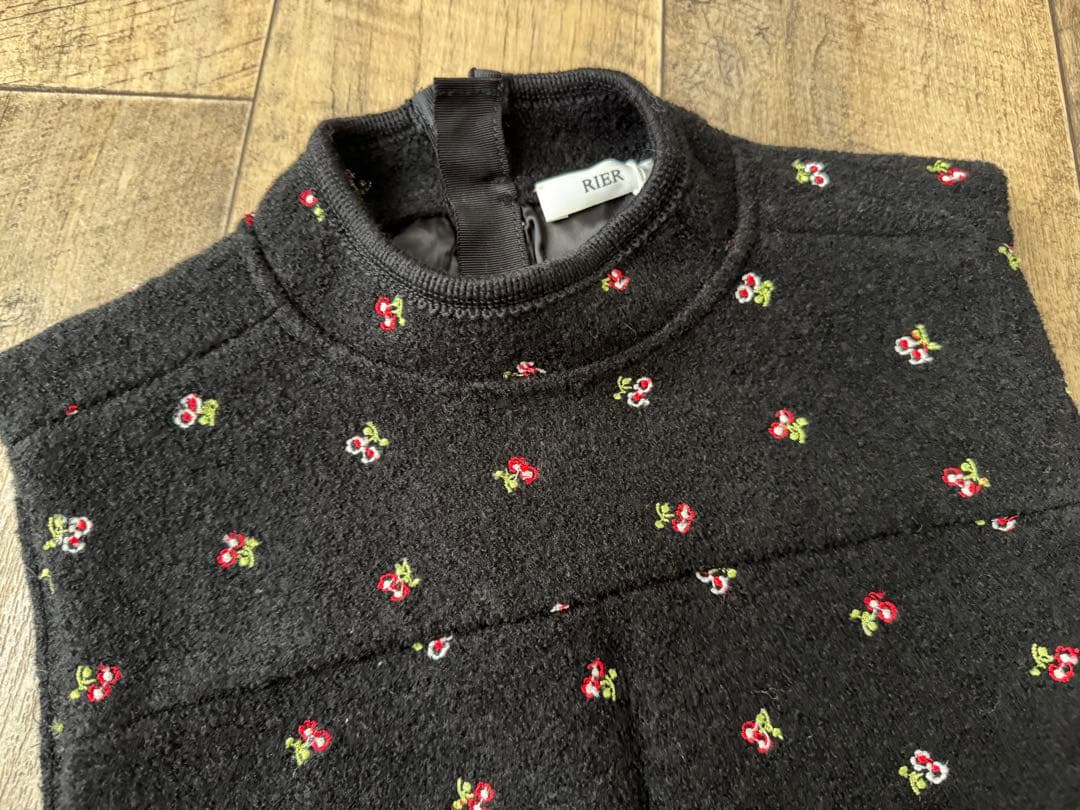 RIER リア FLOWERS WALKERS TOP ベスト レディース