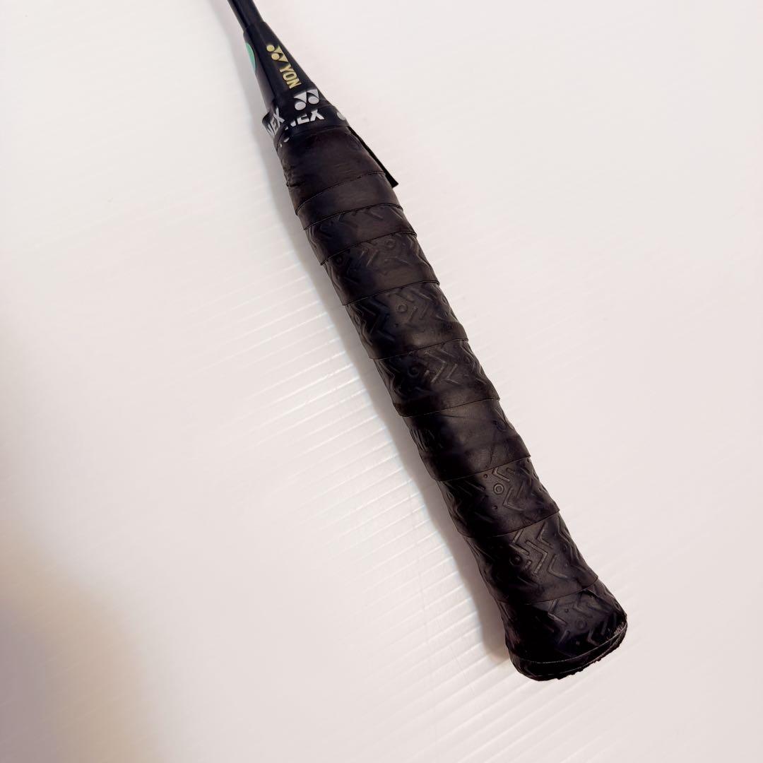 【美品】YONEX デュオラ7 バドミントンラケット ブラック　カバー付き