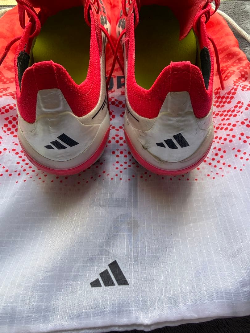 adidas Predator 2026レッド サッカースパイク26.5cm