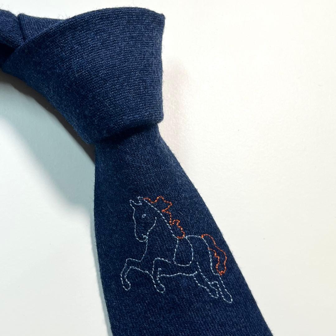 希少✨美品✨HERMES エルメス　ネクタイ　　ウール　ホース刺繍　馬 H