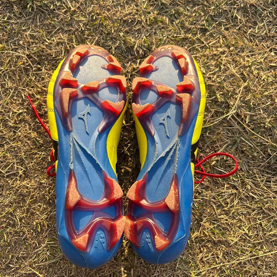 MIZUNO イグニタス 25.5cm