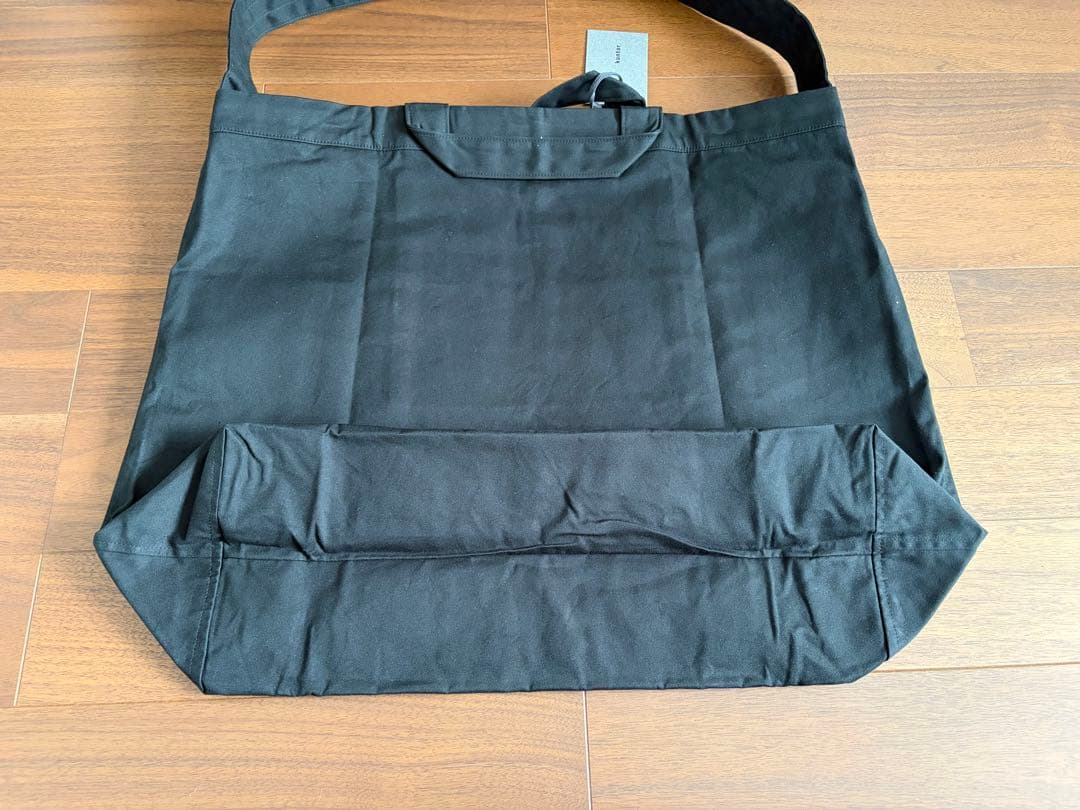【新品タグ付き】kontor ブラックキャンバストートバッグ