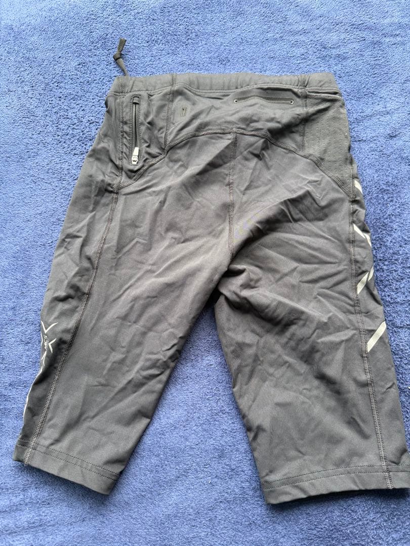 2XU メンズ タイツ Sサイズ グレー