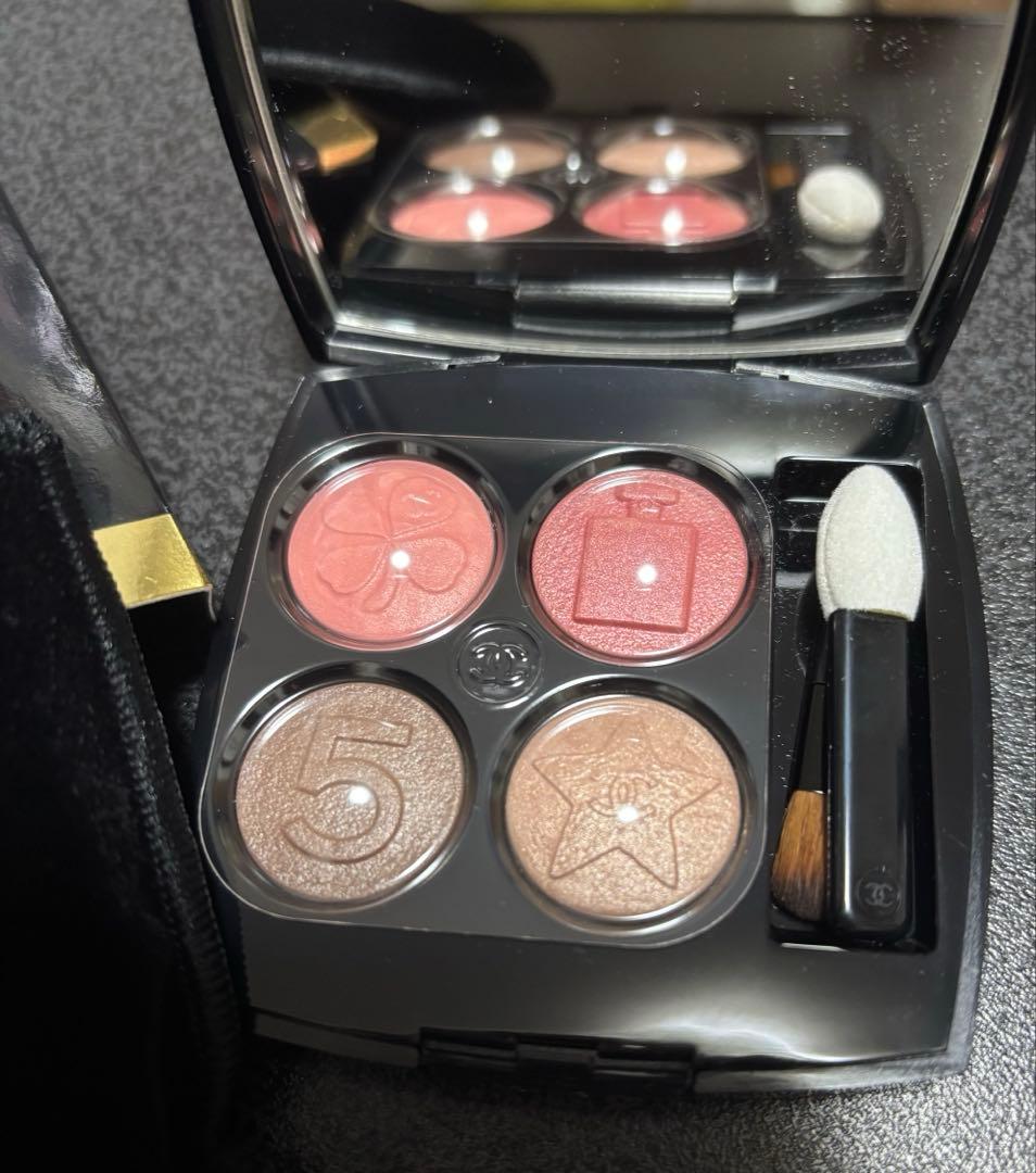 CHANEL レ キャトル オンブル ブトン 209 ブトン マドモアゼル