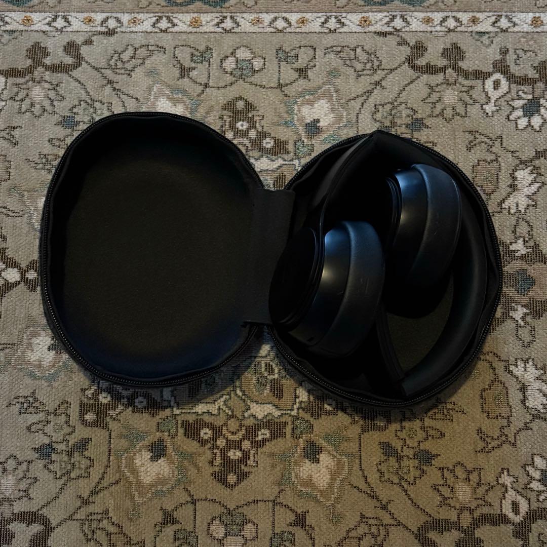 Beats Solo pro ブラック