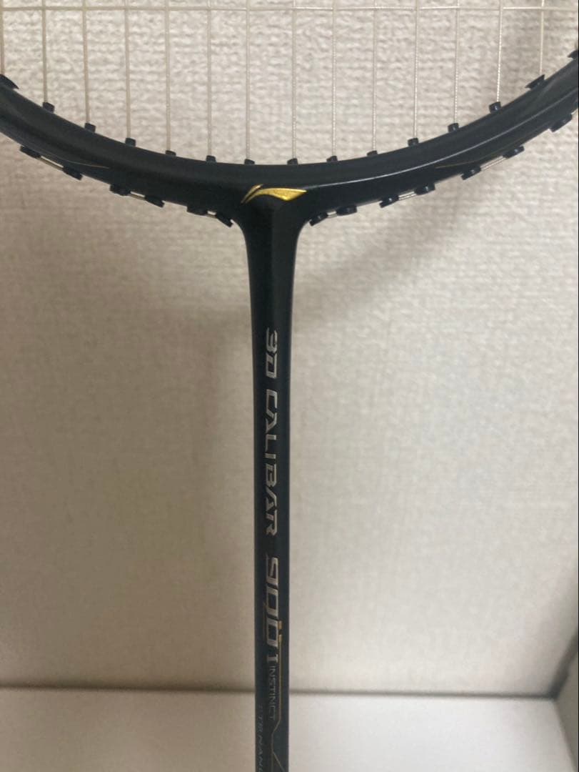 【美品】LI-NING バドミントンラケット3D CALIBAR 900I